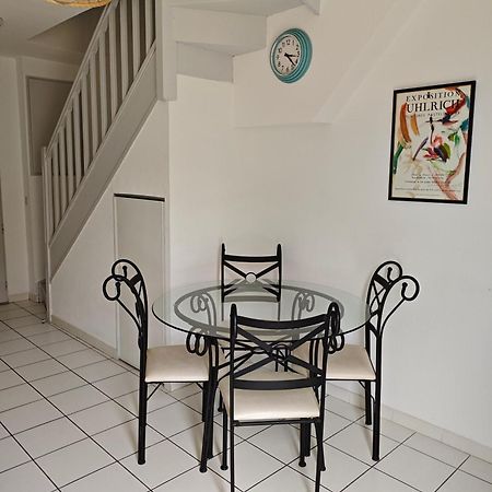 La Provencale Appartement Saint-Saturnin-lès-Avignon Buitenkant foto